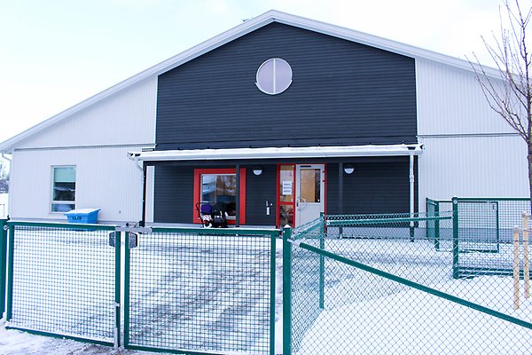 Ingången till Lillåns förskola